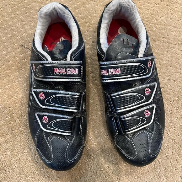 Pearl Izumi Cycling Shoes with Clips - Picture 3 of 6